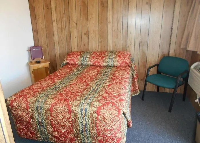 Super Saver Hotel